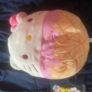 Hello kitty Squishmellow, icecream